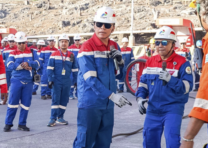 Tinjau Fasilitas Operasional di Kupang, Komut Pertamina Soroti Ketahanan Energi Nasional