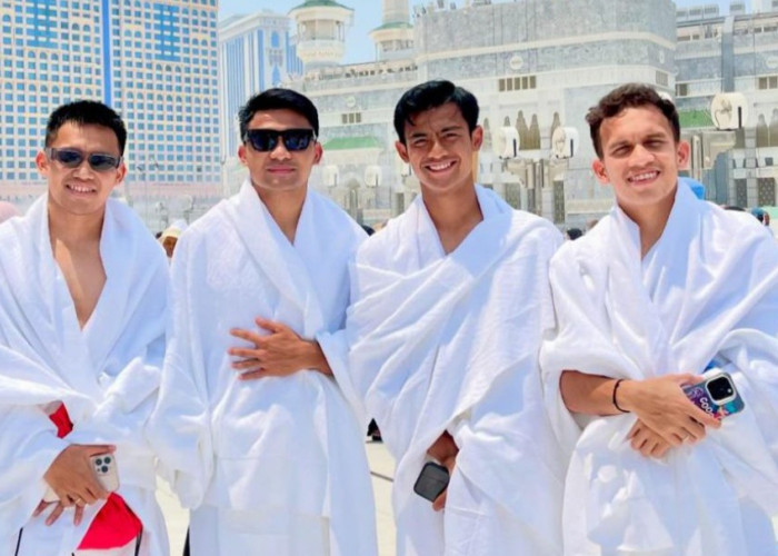 Memaknai Tangisan Pratama Arhan Saat Umrah Bersama Timnas Indonesia, Simak!