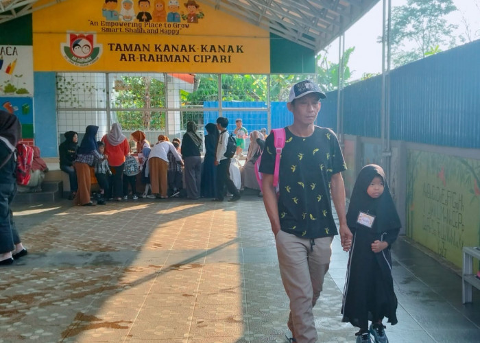 Satu Langkah Bersama Ayah, Sejuta Kenangan untuk Masa Depan Anak