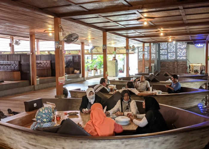 5 Rekomendasi Rumah Makan Khas Sunda di Kuningan, Bisa Lesehan di Atas Perahu