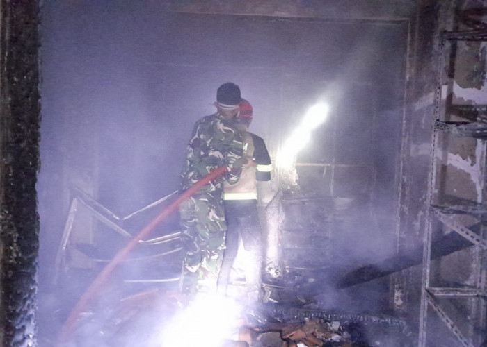 Kebakaran di Tajur Buntu Pancalang, Diduga Dipicu Korsleting Listrik