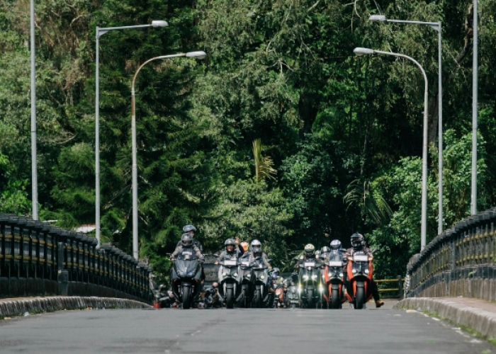 XMAX Tech MAX Resmi Hadir di Pulau Dewata, Puluhan Biker Lakukan Touring Keliling Bali