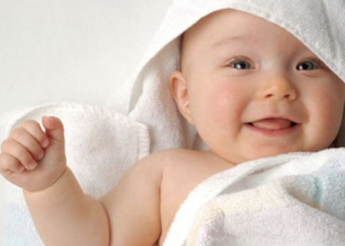 5 Rekomendasi Baby Oil Terbaik untuk Kulit Bayi