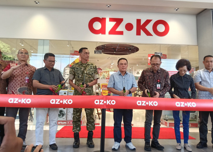 AZKO Resmi Buka Gerai Pertama di Kuningan, Warga Kini Tak Perlu Lagi Berbelanja ke Cirebon