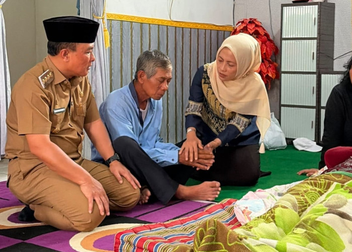 Bupati Dian Janji Biayai Pendidikan Anak Korban Kecelakaan Ciperna hingga Tuntas