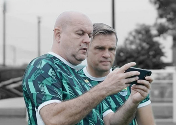 Manajemen Persib Bandung Buka Suara! Ini Klarifikasi Resmi Terkait Bojan Hodak Jadi Pelatih Timnas Indonesia