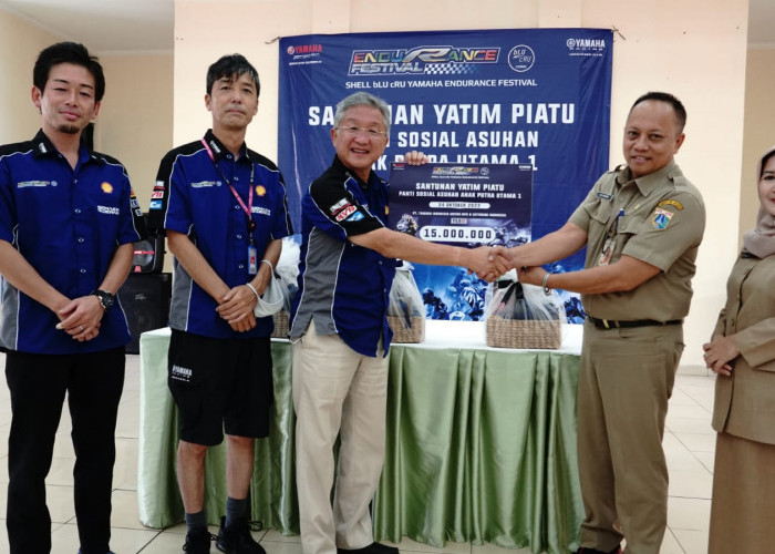 Tim Yamaha Racing Indonesia Menyumbangkan Hadiah Kemenangan Balap Ketahanan Kepada Panti Asuhan