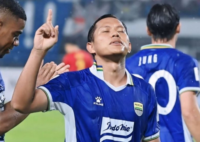 Penjelasan Adam Alis Tak Redakan Tuduhan Kasus Penghinaan Polisi Malaysia