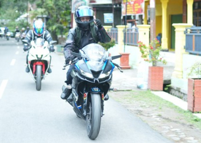 Rayakan Hari Pahlawan, R15 Club Madiun Gelar Safety Riding Coaching Clinic dan Sunmori Seru ke Telaga Ngebel