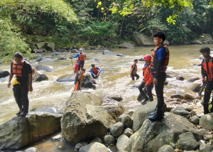 Korban Tenggelam di Desa Sadamantra Belum Ditemukan, Pencarian hingga Wilayah Cirebon