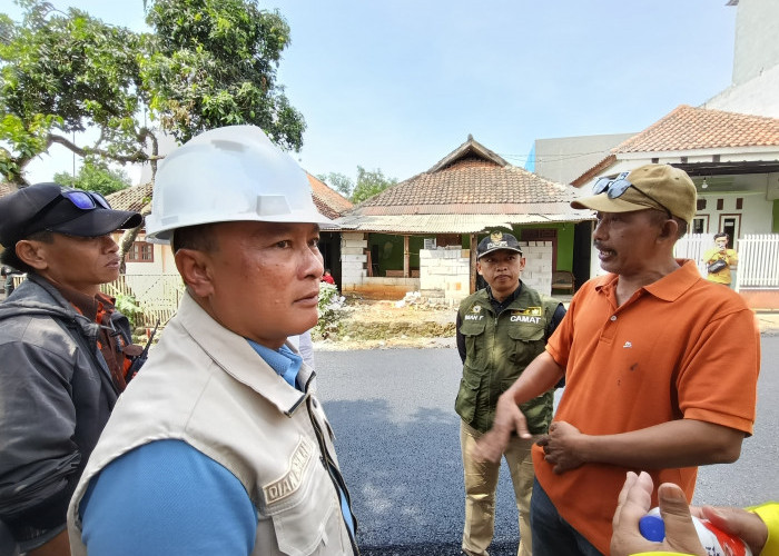 Bupati Dian Bantu Desa Kalimati, Kirim 50 Sak Semen, Jembatan Rp200 Juta Segera Dibangun