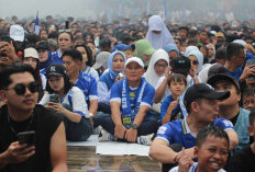 Persib Hat-trick! Bupati Dian dan Ribuan Bobotoh Kuningan Pesta Juara Super League