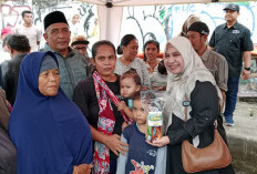 2.500 Takjil Diserbu Warga Ciledug, Aksi Uniku Berbagi Ludes dalam 30 Menit