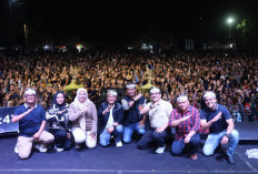 Hiburan Rakyat Kuningan Dipadati Ribuan Warga, Wabup Minta Doa untuk Bupati