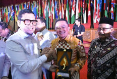 LPM Jadi Motor Desa, Bupati Dian Kantongi Penghargaan Nasional