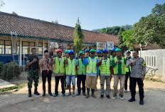 Revitalisasi Sekolah Kuningan Bawa Rezeki, Tukang Dibayar Rp150 Ribu