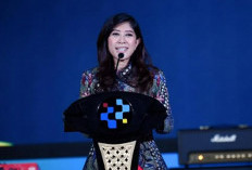 Siap Terapkan Batasan Usia Media Sosial untuk Remaja, Komdigi: Orang Tua Harus Ikut Ambil Peran