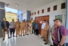 Kantor Desa Benda Disegel Warga, Dilakukan Minggu Dini Hari
