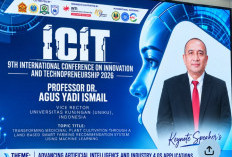 Warek III Uniku Jadi Keynote Speaker Konferensi Internasional di Malaysia