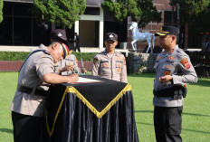 Wakapolres Kuningan Berganti, Kapolres Tekankan Integritas dan Pelayanan