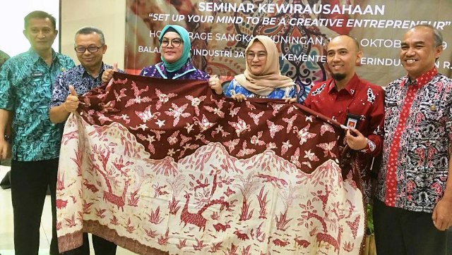 Batik Kuningan Siap Go Internasional