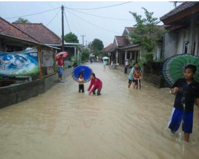 5 Rumah Warga Cimahi Terendam Banjir