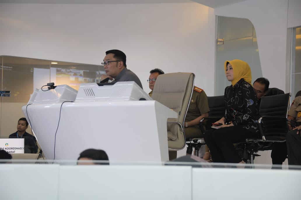 Pesan Ridwan Kamil ke 27 Kepala Daerah di Jabar: Kurangi Kegiatan Massal