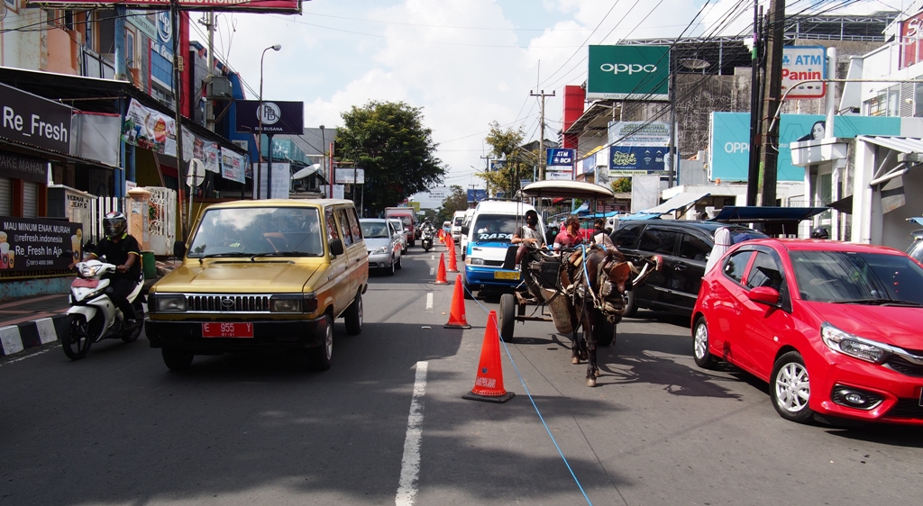 Lalin Siliwangi Diberlakukan Buka-Tutup