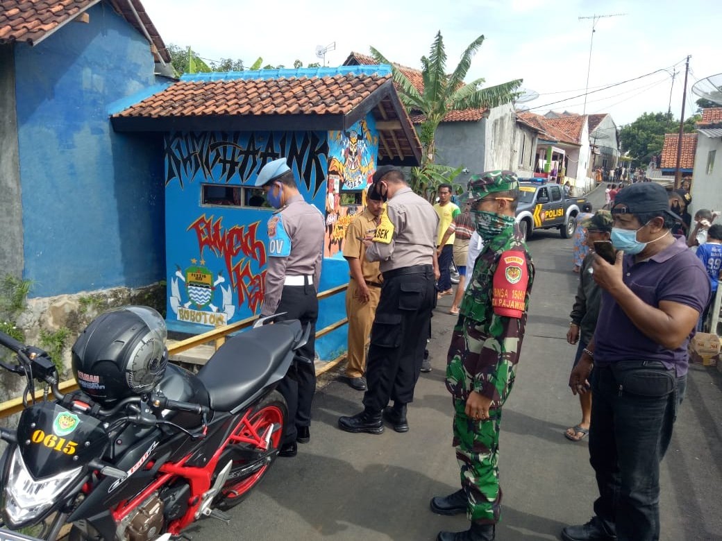 Polisi Buru Pelaku Pembuang Bayi