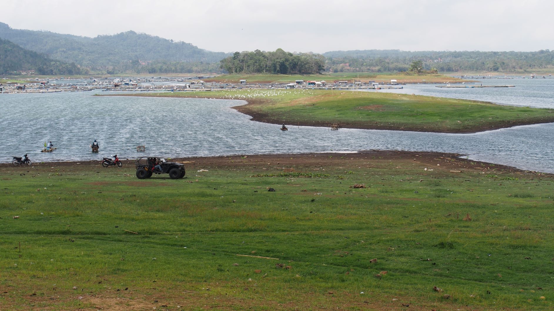 Sepekan Lagi Pintu Air Waduk Darma Ditutup